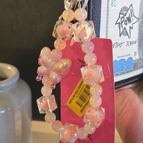 Multifunctional Keychain Choose One - Picture 2 of 6